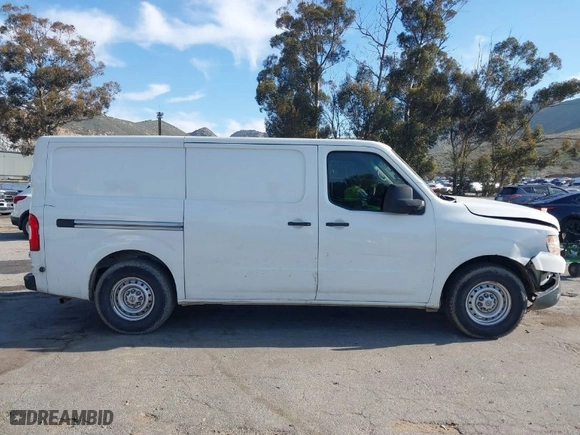 2016 Nissan NV SL with VIN 1N6BF0KY5GN807778, listed as a IAAI auction lot 41819477 with NaN miles. Bid and sale history available at carsss.com. Image 13.