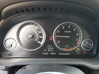 2013 BMW X3 xDrive28i with VIN 5UXWX9C51D0A16801, listed as a Copart auction lot 49008455 with 104,542 mi miles and Salvage Title. Bid and sale history available at carsss.com. Image 9.