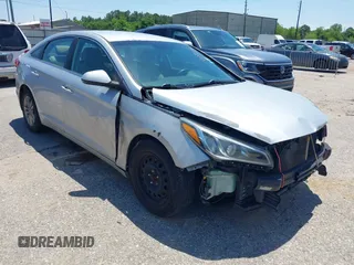 2017 Hyundai Sonata 2.4L with VIN 5NPE24AF2HH443209, listed as a IAAI auction lot 42190884 with 174,678 mi miles and . Bid and sale history available at carsss.com. Image 1.