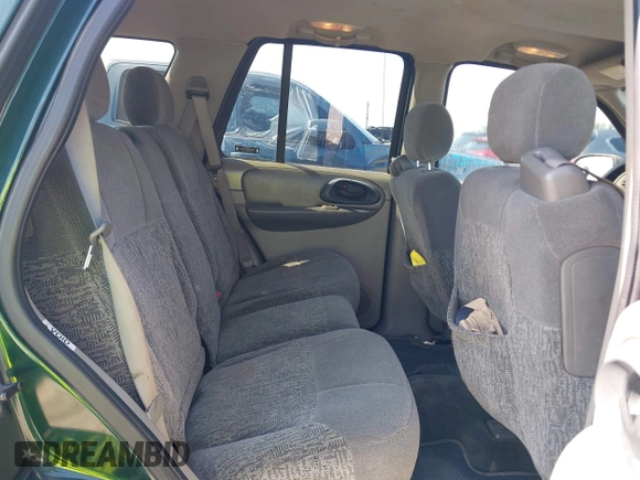 2002 Chevrolet TrailBlazer LS with VIN 1GNDS13SX22472526, listed as a IAAI auction lot 42169931 with 164,000 mi miles and . Bid and sale history available at DreamBid. Image 8.
