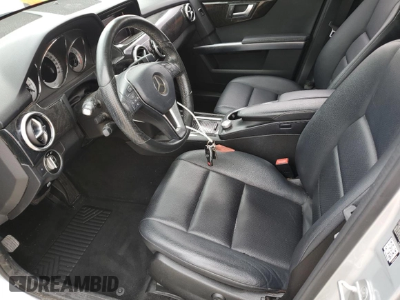 2015 Mercedes-Benz GLK 350 z VIN WDCGG5HB5FG409084, wystawiony jako Copart lot #54849475 z przebiegiem 54 729 mil mil oraz Szkoda całkowita • Salvage title. Historia ofert i sprzedaży dostępna na DreamBid. Obrazek 7.