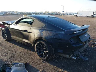 2019 Ford Mustang EcoBoost z VIN 1FA6P8TH7K5180949, wystawiony jako IAAI lot #42093614 z przebiegiem 82 936 mil mil oraz . Historia ofert i sprzedaży dostępna na DreamBid. Obrazek 3.