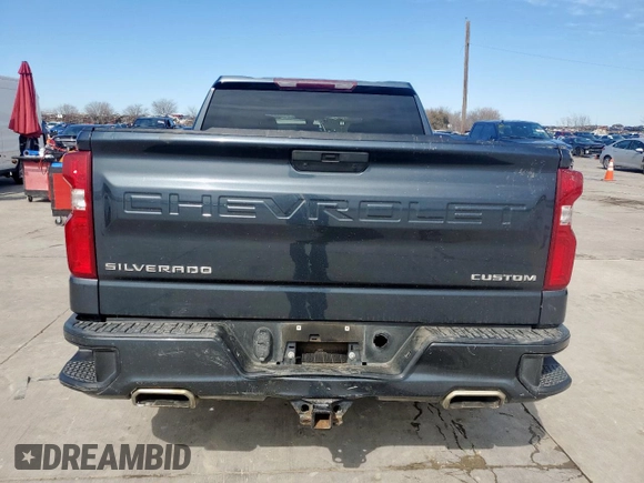 2020 Chevrolet Silverado 1500 Custom with VIN 3GCPWBEF5LG115070, listed as a Copart auction lot 47056915 with 124,087 mi miles and Clean Title. Bid and sale history available at carsss.com. Image 6.