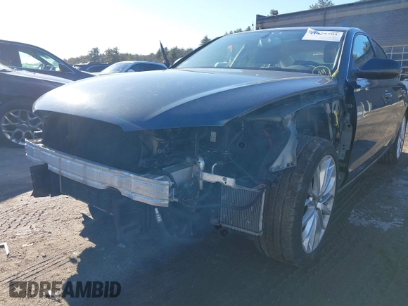 2014 Audi A6 Premium Plus z VIN WAUFGAFC2EN031240, wystawiony jako IAAI lot #41475791 z przebiegiem 68 156 mil mil oraz . Historia ofert i sprzedaży dostępna na DreamBid. Obrazek 6.