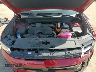 2024 Hyundai Santa Fe SEL z VIN 5NMP2DG16RH011645, wystawiony jako Copart lot #62706575 z przebiegiem 11 176 mil mil oraz Szkoda całkowita • Salvage title. Historia ofert i sprzedaży dostępna na DreamBid. Obrazek 17.