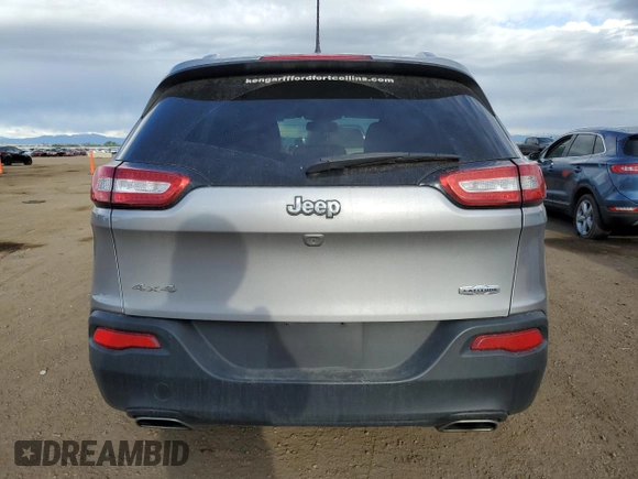 2018 Jeep Cherokee Latitude z VIN 1C4PJMCX2JD532405, wystawiony jako Copart lot #54792835 z przebiegiem 125 225 mil mil oraz Szkoda całkowita • Salvage title. Historia ofert i sprzedaży dostępna na DreamBid. Obrazek 6.