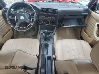 1989 BMW 3 Series z VIN WBAAB9303K8137272, wystawiony jako Copart lot #77381794 z przebiegiem 169 380 mil mil oraz Czysty tytuł • Clean title. Historia ofert i sprzedaży dostępna na DreamBid. Obrazek 8.