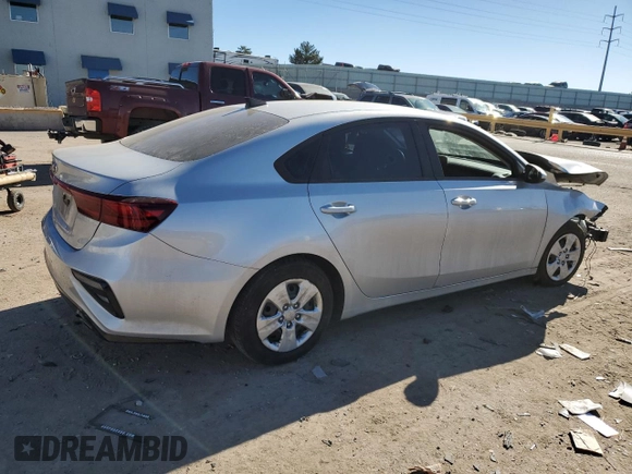 2020 Kia Forte LXS with VIN 3KPF24AD1LE212933, listed as a Copart auction lot 82642794 with 61,510 mi miles and Salvage Title. Bid and sale history available at carsss.com. Image 3.