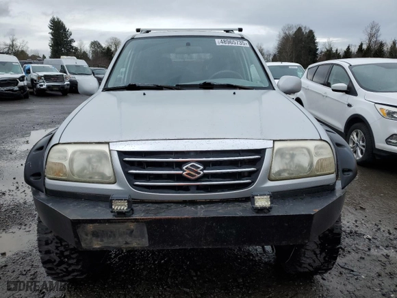 2002 Suzuki XL-7 Standard with VIN JS3TX92V724127654, listed as a Copart auction lot 48965735 with 222,107 mi miles and Clean Title. Bid and sale history available at carsss.com. Image 5.