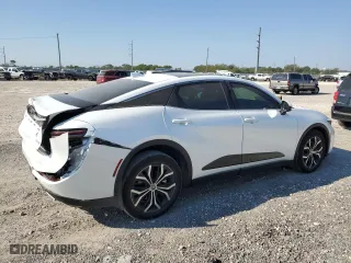 2023 Toyota Crown XLE with VIN JTDAAAAF0P3013785, listed as a Copart auction lot 74424044 with 10,286 mi miles and Salvage Title. Bid and sale history available at carsss.com. Image 3.