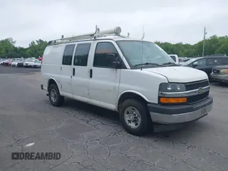 2017 Chevrolet Express Cargo с VIN 1GCWGAFF5H1150196, выставлен на аукционе IAAI как лот 42534915 с пробегом 156 776 миль миль и . История ставок и продаж доступна на DreamBid. Изображение 1.