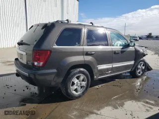 2006 Jeep Grand Cherokee Overland with VIN 1J8HR68236C360770, listed as a Copart auction lot 42360875 with 194,237 mi miles and Salvage Title. Bid and sale history available at carsss.com. Image 3.