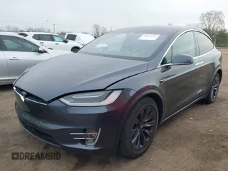 2019 Tesla Model X 75D with VIN 5YJXCDE24KF152150, listed as a IAAI auction lot 42015311 with 1 mi miles. Bid and sale history available at carsss.com. Image 19.