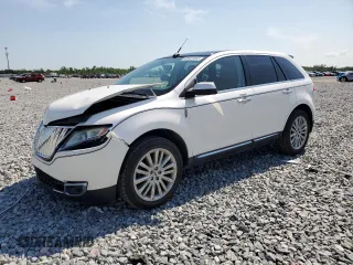 2011 Lincoln MKX z VIN 2LMDJ8JKXBBJ32276, wystawiony jako Copart lot #55921665 z przebiegiem 138 227 mil mil oraz Szkoda całkowita • Salvage title. Historia ofert i sprzedaży dostępna na DreamBid. Obrazek 1.