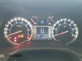 2019 Toyota 4Runner SR5 с VIN JTEBU5JR5K5700458, выставлен на аукционе Copart как лот 59049125 с пробегом 70 684 миль миль и Списание • Salvage title. История ставок и продаж доступна на DreamBid. Изображение 9.