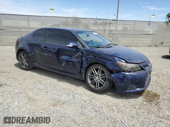 2013 Scion tC z VIN JTKJF5C76D3063027, wystawiony jako Copart lot #56604955 z przebiegiem 109 813 mil mil oraz Szkoda całkowita • Salvage title. Historia ofert i sprzedaży dostępna na DreamBid. Obrazek 4.