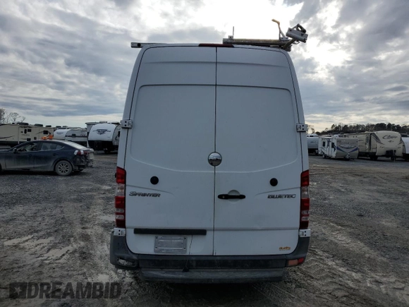 2013 Freightliner Sprinter with VIN WDYPE8CC2D5781458, listed as a Copart auction lot 80433514 with Not Provided miles and Salvage Title. Bid and sale history available at DreamBid. Image 6.