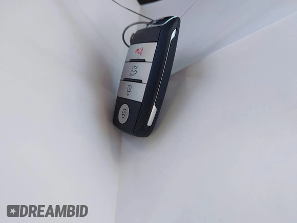 2018 Kia Sorento EX с VIN 5XYPH4A53JG340201, выставлен на аукционе IAAI как лот 42226097 с пробегом 59 415 миль миль и . История ставок и продаж доступна на DreamBid. Изображение 11.
