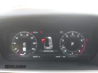 2018 Land Rover Range Rover Sport SE with VIN SALWG2RV7JA400013, listed as a IAAI auction lot 42157814 with 52,501 mi miles and . Bid and sale history available at DreamBid. Image 7.