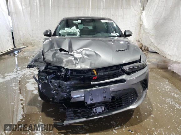 2024 Dodge Hornet R/T with VIN ZACPDFCWXR3A32989, listed as a Copart auction lot 60860585 with 22,837 mi miles and Clean title. Bid and sale history available at DreamBid. Image 5.