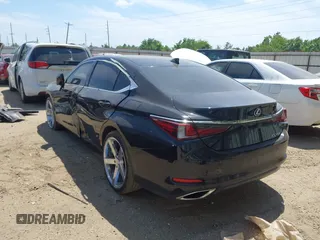 2019 Lexus ES 350 with VIN 58ABZ1B16KU011093, listed as a IAAI auction lot 41976778 with 66,294 mi miles and . Bid and sale history available at DreamBid. Image 3.