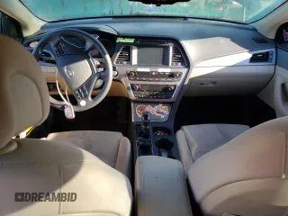 2017 Hyundai Sonata Hybrid SE with VIN KMHE24L36HA066650, listed as a Copart auction lot 45160023 with 0 mi miles. Bid and sale history available at carsss.com. Image 8.