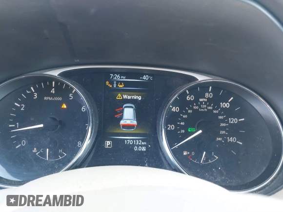 2015 Nissan Rogue SV with VIN 5N1AT2MV4FC905034, listed as a IAAI auction lot 41696720 with 170,132 mi miles. Bid and sale history available at carsss.com. Image 15.