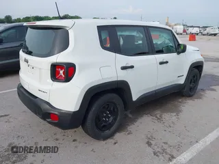 2020 Jeep Renegade Jeepster with VIN ZACNJAAB4LPL64670, listed as a IAAI auction lot 42390799 with 92,899 mi miles and . Bid and sale history available at DreamBid. Image 4.