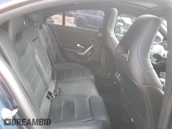2020 Mercedes-Benz CLA 250 z VIN WDD5J4HB4LN033919, wystawiony jako Copart lot #57874365 z przebiegiem 73 086 mil mil oraz Szkoda całkowita • Salvage title. Historia ofert i sprzedaży dostępna na DreamBid. Obrazek 10.