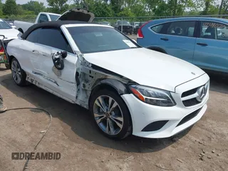 2019 Mercedes-Benz C 300 с VIN WDDWK8EB3KF783527, выставлен на аукционе IAAI как лот 42486292 с пробегом 94 889 миль миль и . История ставок и продаж доступна на DreamBid. Изображение 1.