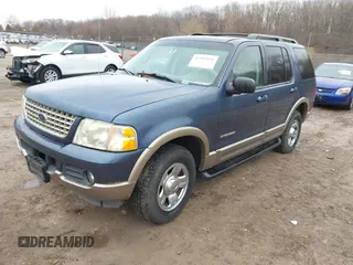 2002 Ford Explorer Eddie Bauer z VIN 1FMDU74E22ZB30389, wystawiony jako IAAI lot #41969456 z przebiegiem 240 037 mil mil oraz . Historia ofert i sprzedaży dostępna na DreamBid. Obrazek 2.