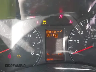 2020 Nissan NV Cargo S z VIN 1N6BF0KY4LN810374, wystawiony jako IAAI lot #41749430 z przebiegiem 281 153 mil mil oraz . Historia ofert i sprzedaży dostępna na DreamBid. Obrazek 7.