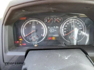 2010 Dodge Ram 2500 SLT with VIN 3D7UT2CL2AG125918, listed as a Copart auction lot 85115924 with 220,932 mi miles and Salvage Title. Bid and sale history available at carsss.com. Image 9.