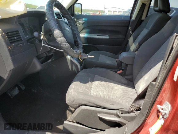 2008 Jeep Patriot Sport z VIN 1J8FF28W08D703852, wystawiony jako Copart lot #52450325 z przebiegiem 218 451 mil mil oraz Szkoda całkowita • Salvage title. Historia ofert i sprzedaży dostępna na DreamBid. Obrazek 7.