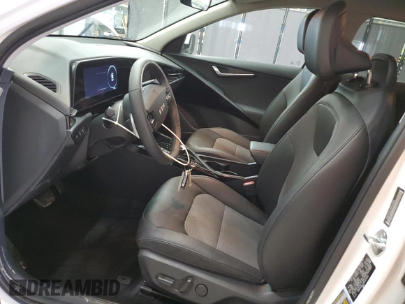 2024 Kia Niro Wind with VIN KNDCR3L13R5121615, listed as a Copart auction lot 54313305 with 13,614 mi miles and Clean Title. Bid and sale history available at DreamBid. Image 7.