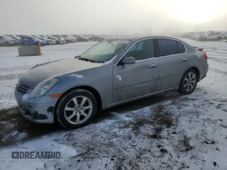 2006 Infiniti G35 z VIN JNKCV51F06M613752, wystawiony jako Copart lot #49462945 z przebiegiem 255 599 mil mil oraz Szkody całkowita. Historia ofert i sprzedaży dostępna na DreamBid. Obrazek 1.