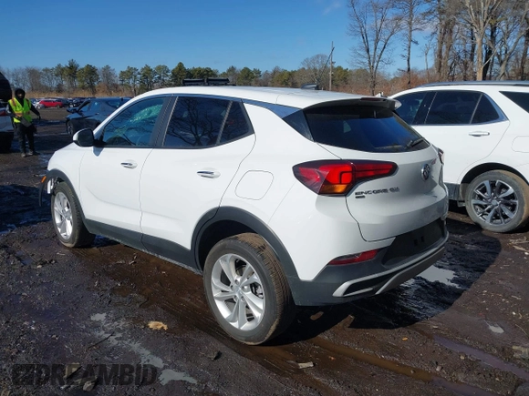 2023 Buick Encore GX Preferred z VIN KL4MMCSL0PB137270, wystawiony jako IAAI lot #41499985 z przebiegiem 26 825 mil mil oraz . Historia ofert i sprzedaży dostępna na DreamBid. Obrazek 3.