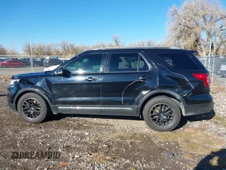 2018 Ford Explorer XLT with VIN 1FM5K8DH2JGB60688, listed as a IAAI auction lot 40850681 with 182,296 mi miles and . Bid and sale history available at DreamBid. Image 14.