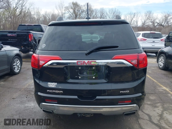 2017 GMC Acadia Denali z VIN 1GKKNXLS6HZ141988, wystawiony jako IAAI lot #41855218 z przebiegiem 132 732 mil mil oraz . Historia ofert i sprzedaży dostępna na DreamBid. Obrazek 16.