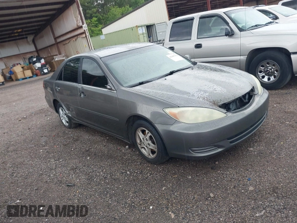 2004 Toyota Camry LE with VIN 4T1BE30K24U921028, listed as a IAAI auction lot 42187174 with 295,174 mi miles and . Bid and sale history available at DreamBid. Image 1.