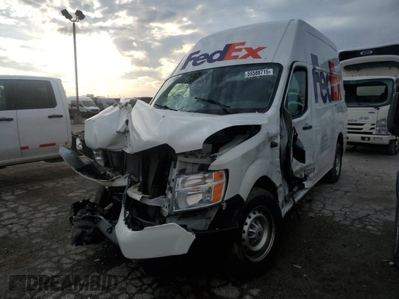 2020 Nissan NV Cargo S z VIN 1N6BF0LY9LN803984, wystawiony jako Copart lot #55588715 z przebiegiem 156 488 mil mil oraz Szkoda całkowita • Salvage title. Historia ofert i sprzedaży dostępna na DreamBid. Obrazek 1.
