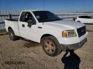 2004 Ford F-150 XL with VIN 1FTRF12W84NA73428, listed as a Copart auction lot 87842645 with 209,604 mi miles and Salvage Title. Bid and sale history available at carsss.com. Image 4.