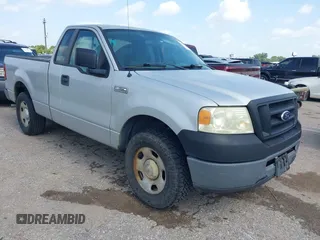 2007 Ford F-150 XL with VIN 1FTRF12257NA51789, listed as a IAAI auction lot 42748442 with 221,034 mi miles and . Bid and sale history available at DreamBid. Image 1.