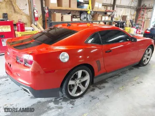 2010 Chevrolet Camaro 2SS with VIN 2G1FK1EJ6A9166857, listed as a IAAI auction lot 41914093 with 79,799 mi miles. Bid and sale history available at carsss.com. Image 4.