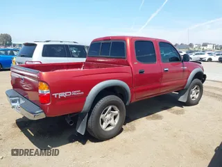 2004 Toyota Tacoma PreRunner z VIN 5TEGN92N84Z324686, wystawiony jako IAAI lot #42161414 z przebiegiem 284 716 mil mil oraz . Historia ofert i sprzedaży dostępna na DreamBid. Obrazek 4.