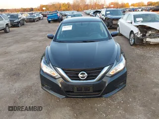 2018 Nissan Altima 2.5 S with VIN 1N4AL3AP0JC252006, listed as a IAAI auction lot 40632218 with 103,865 mi miles. Bid and sale history available at carsss.com. Image 12.