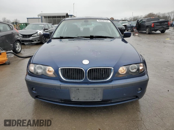 2004 BMW 3 Series 325i with VIN WBAET37434NJ46535, listed as a Copart auction lot 84234724 with 216,105 mi miles and Salvage Title. Bid and sale history available at carsss.com. Image 5.