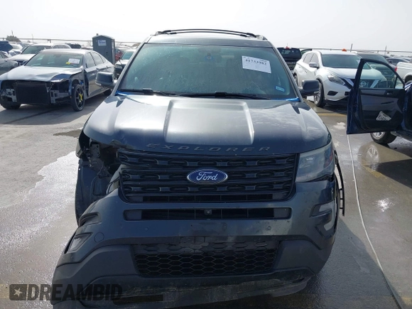 2017 Ford Explorer Sport with VIN 1FM5K8GT5HGC46345, listed as a IAAI auction lot 41732982 with 184,544 mi miles and . Bid and sale history available at carsss.com. Image 12.