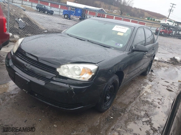2005 Chevrolet Malibu with VIN 1G1ZS52FX5F336025, listed as a IAAI auction lot 41342052 with 199,729 mi miles. Bid and sale history available at carsss.com. Image 2.