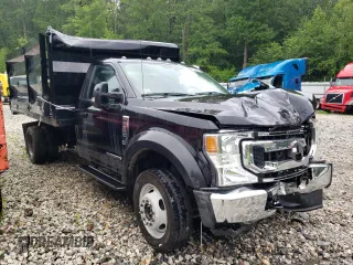 2021 Ford F-550 XL with VIN 1FDUF5HT5MEC13610, listed as a Copart auction lot 59234043 with 8,064 mi miles. Bid and sale history available at carsss.com. Image 4.